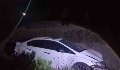 Otomobil su kanalına düştü: 1’i ağır 2 yaralı