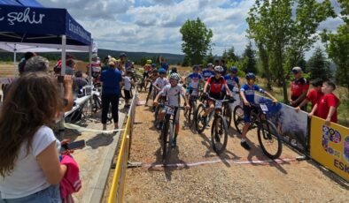 Pedal sporcuları Eskişehir’de podyum için yarıştı