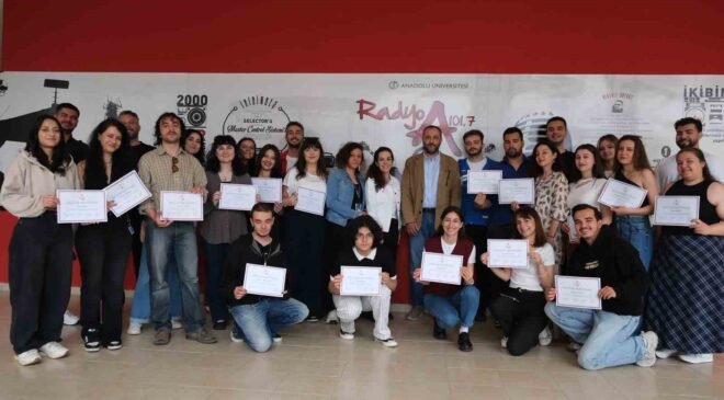 Radyo A’da sertifika heyecanı