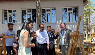 Resim sergisi büyük ilgi gördü