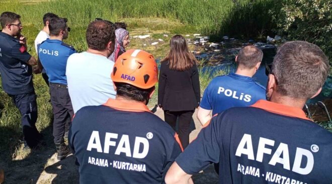 Sakarya Nehri’ne serinlemek için giren 18 yaşındaki gencin cenazesi çıktı