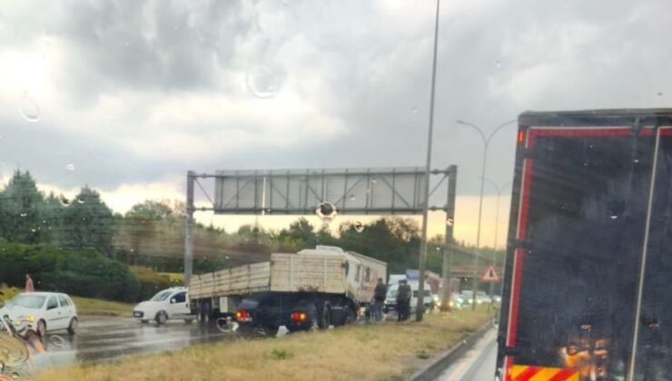 Şiddetli yağışlar beraberinde kazaları da getirdi