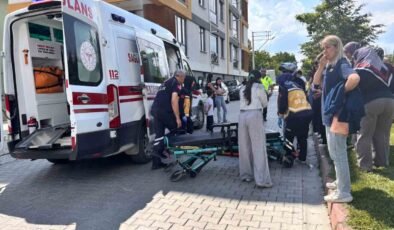 Tavşanlı’da motosiklet devrildi: 2 yaralı