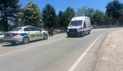 Tavşanlı’da motosiklet kazası,  kask hayat kurtardı