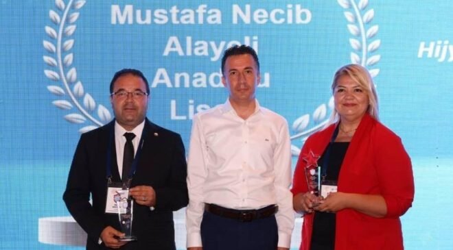 Tertemiz yarınlar okullardan başlar” yarışmasında Gediz rüzgârı