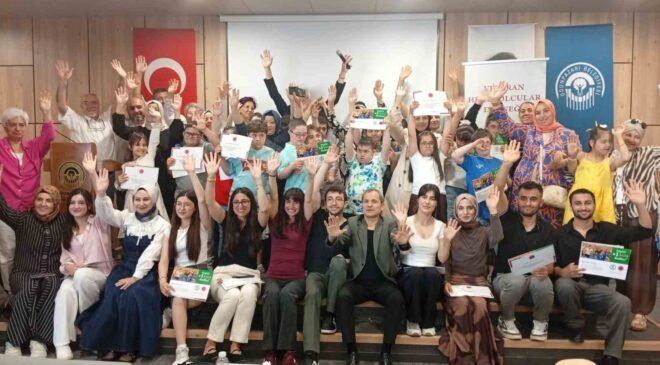 Türkiye Down Sendromu Derneği ve Veteran Hentbolcular Derneği’nden anlamlı sertifika töreni