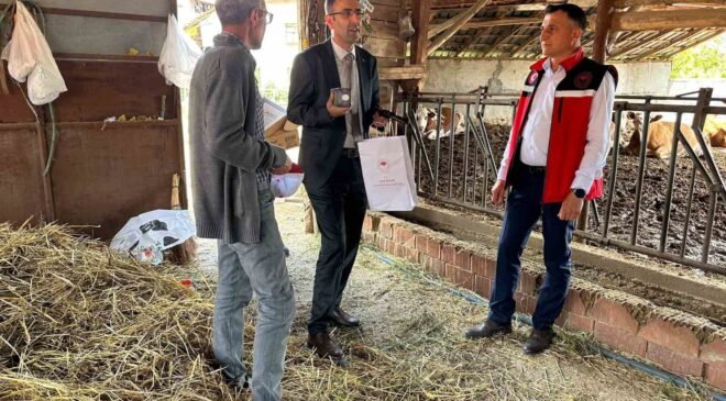 Uşak Tarım ve Orman Müdürlüğü ekipleri sahada incelemelerde bulundu