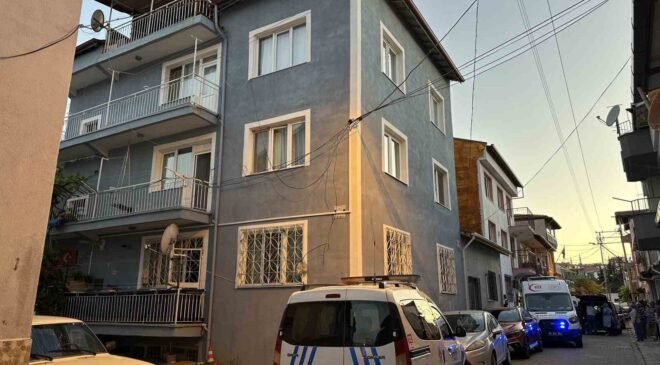 Uşak’ta balkondan düşen kadın hayatını kaybetti
