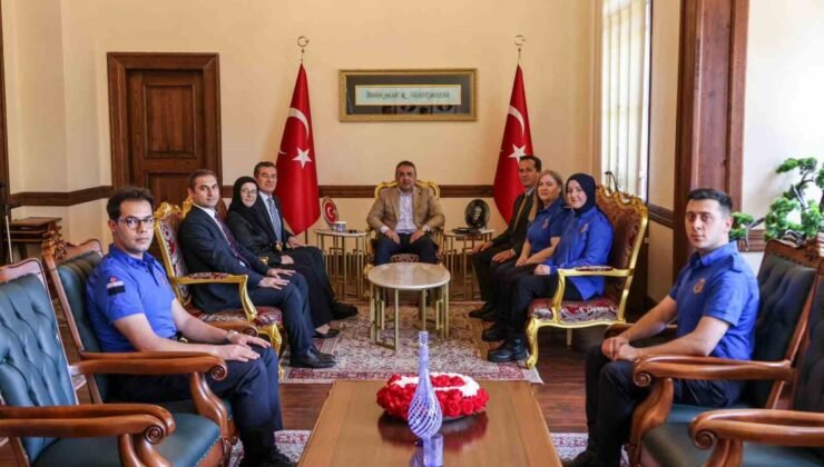 Vali Sözer, ceza infaz kurumlarının personeliyle bir araya geldi