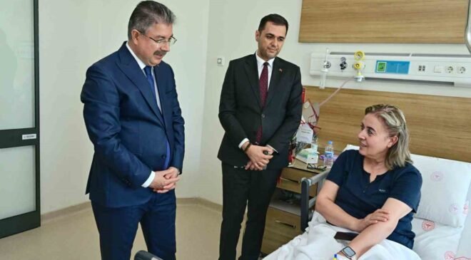 Vali Yılmaz’dan şehitin kardeşine ’geçmiş olsun’ ziyareti