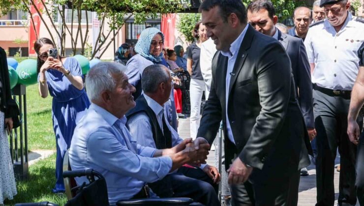 5 ton plastik kapak, 17 tekerlekli sandalyeye dönüştü