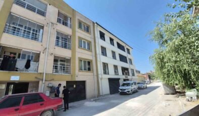 9 metre yükseklikten düşen 3 yaşındaki çocuk ağır yaralandı