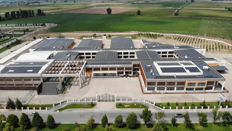 Eskişehir’de Özel Eosb Mesleki Ve Teknik Anadolu Lisesi’ne 1168 Başvuru