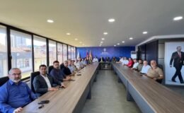 AK Parti Bilecik heyeti sivil toplum kuruluşlarıyla bir araya geldi