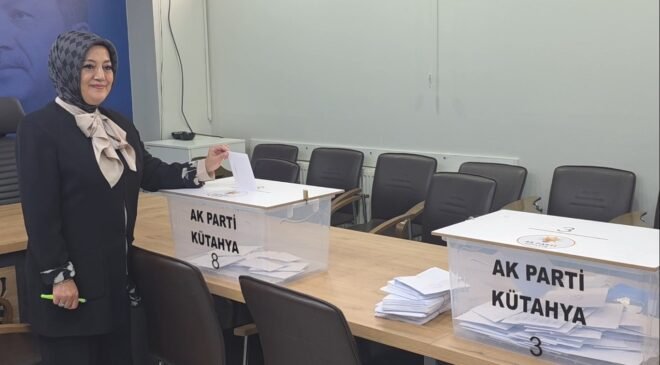 AK Parti Kütahya Merkez İlçe Başkanlığı için temayül yoklaması yapıldı