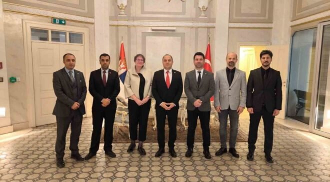 Anadolu Üniversitesi Açıköğretim Fakültesi Türk Dili ve Kültürü Ön Lisans Programı Balkanlar’da tanıtıldı