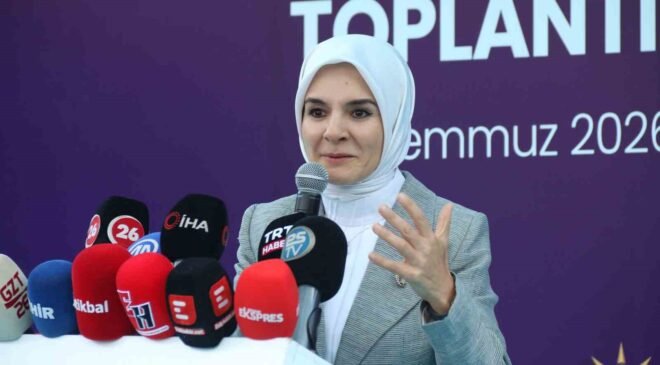 Bakan Göktaş’ın Eskişehir mesaisine damga vuran sevimli misafirler