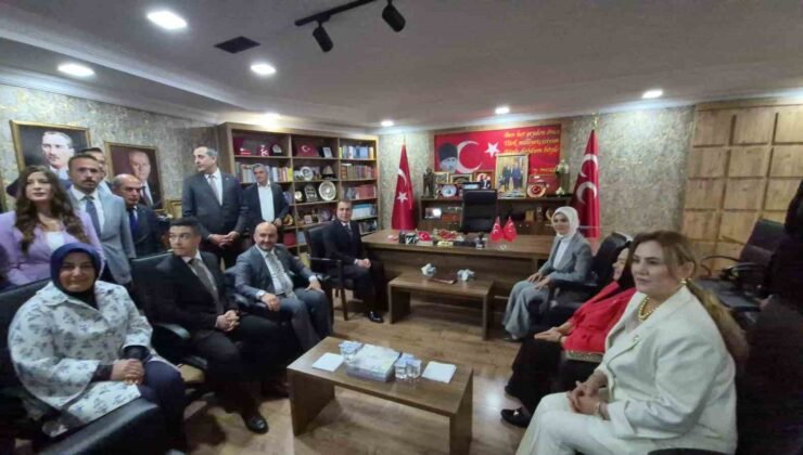 Bakan Göktaş’tan MHP Eskişehir İl Başkanlığı’na ziyaret