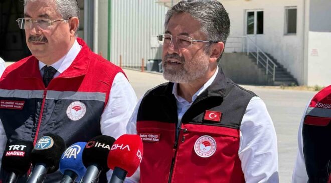 Bakan Yumaklı: “Bitkisel üretimde Cumhuriyet tarihimizin rekorunu bekliyorum”