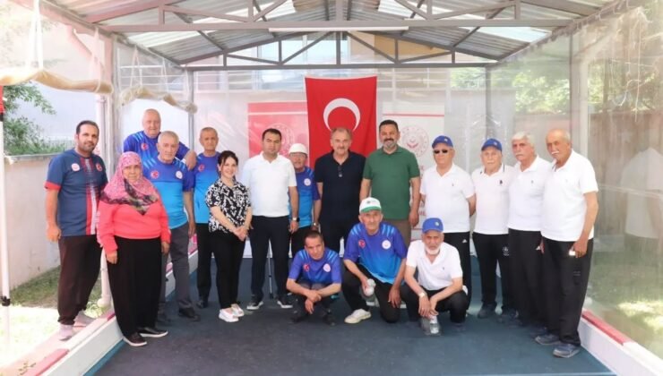 Bilecik Huzurevi, bocce dostluk müsabakasından galibiyetle ayrıldı