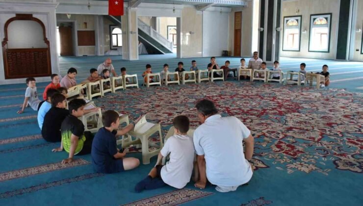 Bilecik’te camiler yaz Kur’an kurslarıyla şenlendi
