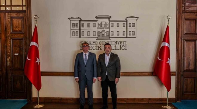 Bozüyük Kaymakamı Dr. Ahmet Naci Helvacı göreve başladı