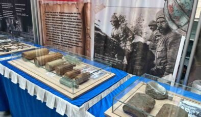 Çanakkale ruhu Tavşanlı’da, savaş malzemeleri sergisi ziyarete açıldı