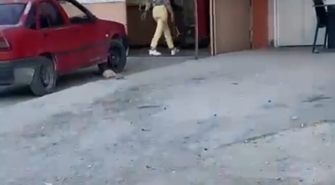 Çekiçli kadın öfkesini böyle kustu