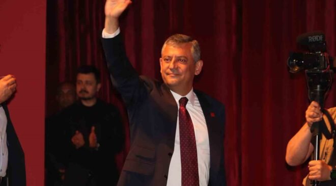 CHP Grup Başkanı Özel Eskişehir’de konuştu