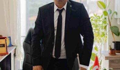 CHP İl Başkanlığına atanan Yağmur: “Hiç kimseyi ötekileştirmeyeceğim gibi, şahsımı hedef alan polemiklerin de tarafı olmayacağım”