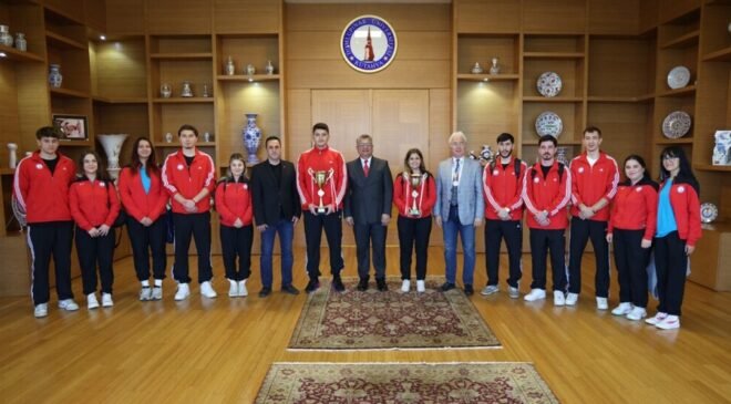 DPÜ Hentbol takımlarından Türkiye Şampiyonası’nda büyük başarı