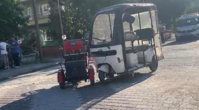 Engelli aracı ile elektrikli bisiklet çarpıştı, 1 yaralı