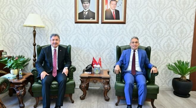Eskişehir Cumhuriyet Başsavcılığına atanan Deniz, Vali Yılmaz’ı ziyaret etti