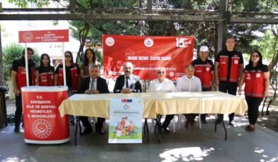 Eskişehir’de “15 Temmuz Resim ve Fotoğraf Sergisi” kapılarını açtı