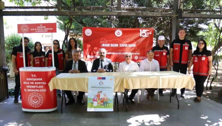 Eskişehir’de “15 Temmuz Resim ve Fotoğraf Sergisi” kapılarını açtı
