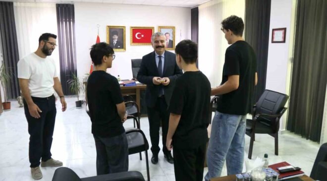 Eskişehir’de çocuk evleri sitesi sakinlerinden anlamlı aşure etkinliği