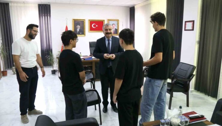 Eskişehir’de çocuk evleri sitesi sakinlerinden anlamlı aşure etkinliği