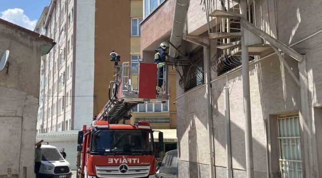 Eskişehir’de fırın bacasında çıkan yangın paniğe sebep oldu
