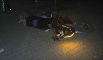 Eskişehir’de polisten kaçan motosikletli kaza yaptı