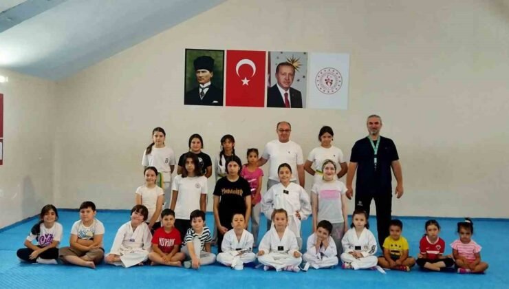 Eskişehir’de taekwondo antrenmanları sürüyor