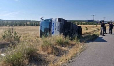 Eskişehir’de yolcu otobüsü devrildi: 24 yaralı