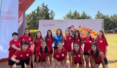 Eskişehir’in ragbi sultanları namağlup şampiyon