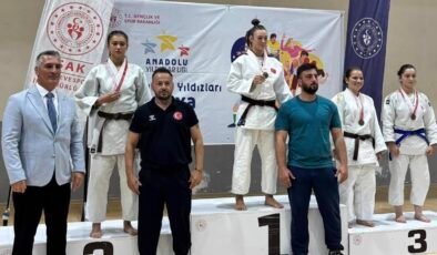 Eskişehirli judoculardan Analig’de büyük başarı: Kız takımı yarı finalde
