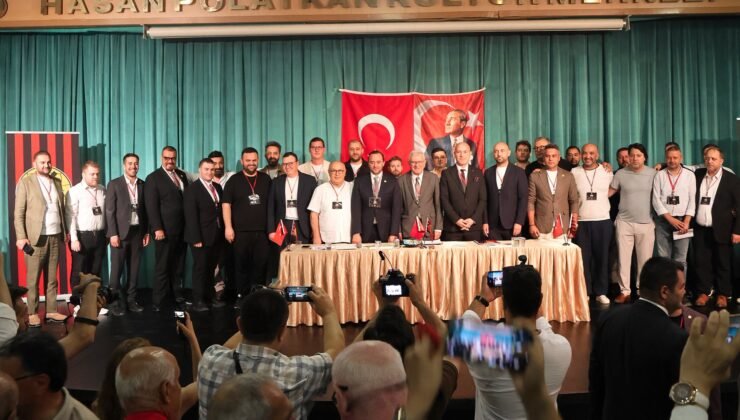 Eskişehirspor Mali Genel Kurulu’nda Birlik ve Zirve Mesajı: Tek Hedefimiz Şampiyonluk