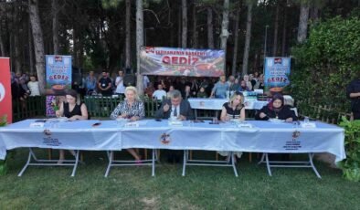 Gediz’de tarhana yarışmasında gelenek ve lezzet yarıştı