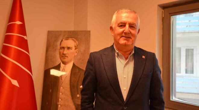 Görevden alınan CHP il başkanları Özgür Özel İrtibat Bürosu açıyor