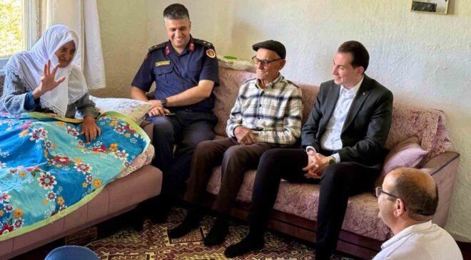 Hisarcık Kaymakamı Atam’dan yaşlı çifte anlamlı ziyaret