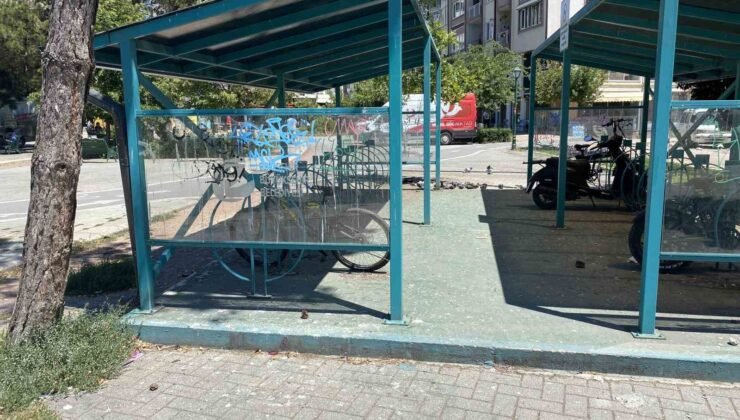 Hoşnudiye’deki bisiklet parkları bakım bekliyor