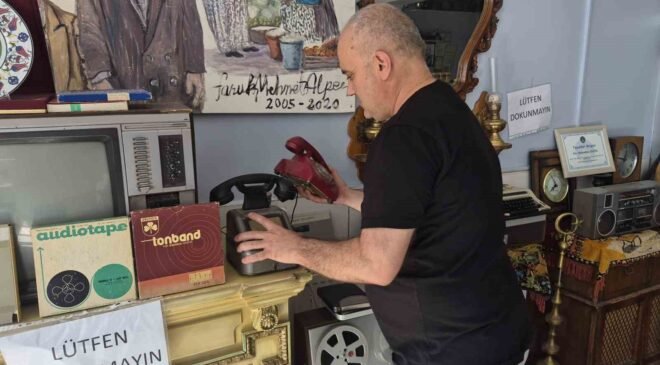 İçindeki ’ukde’ binlerce parçadan oluşan bir antika koleksiyonuna dönüştü