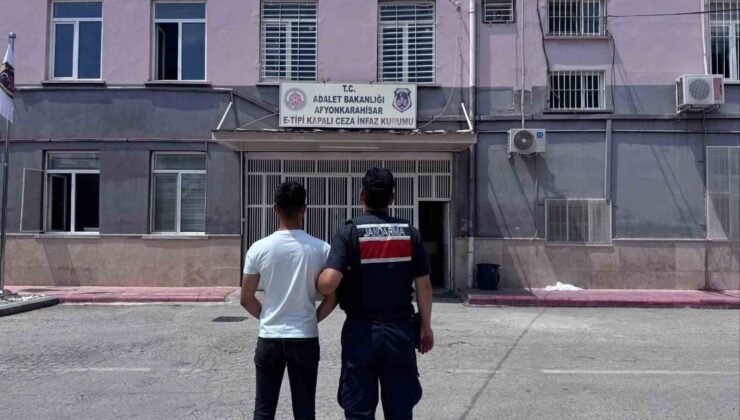 Jandarma çeşitli suçlardan aranan 46 kişi yakalandı